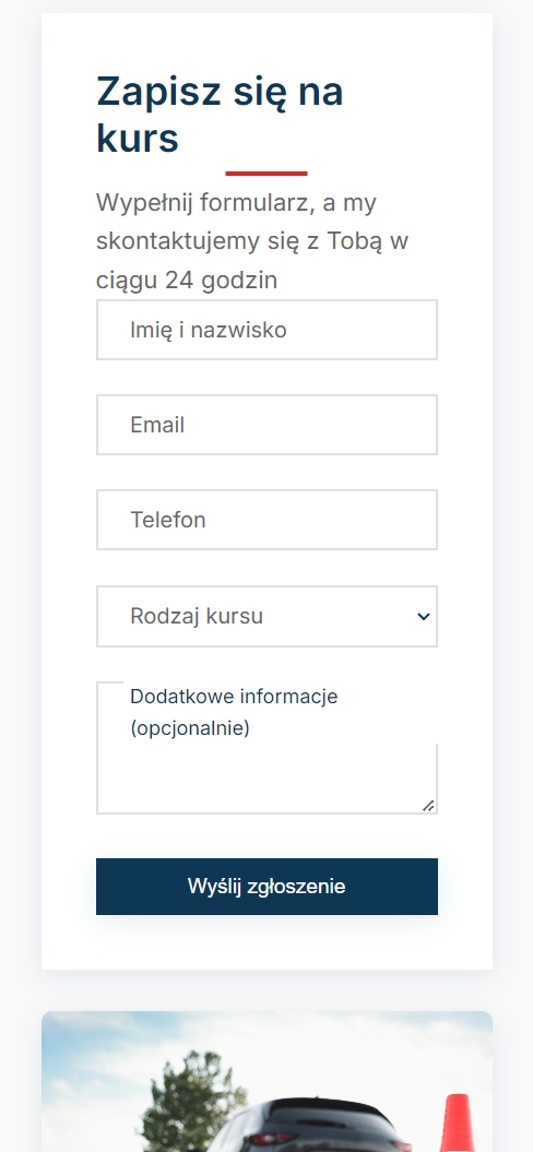 Strona szkoły jazdy na telefonie - widok 4